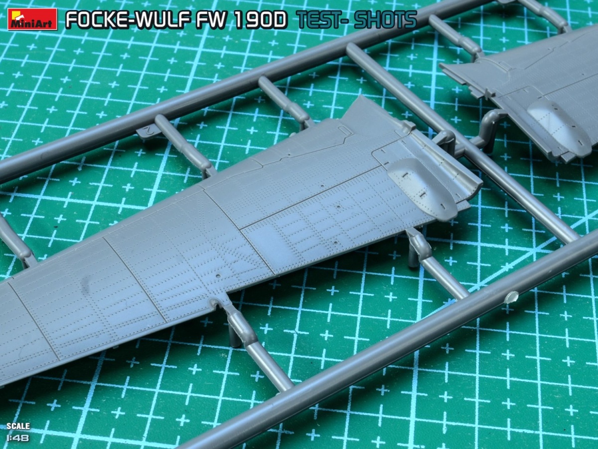 Zdjęcie Focke-Wulf Fw 190D-9 Mimetall Prod. 1:48 MiniArt 48040