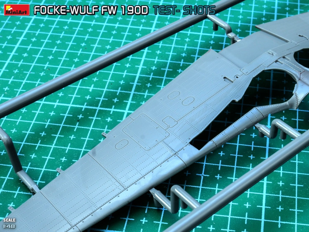 Zdjęcie Focke-Wulf Fw 190D-9 Mimetall Prod. 1:48 MiniArt 48040