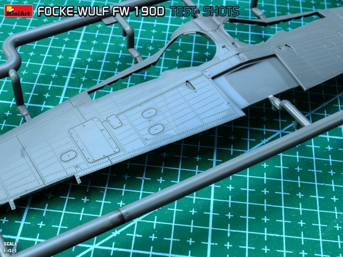 Zdjęcie Focke-Wulf Fw 190D-9 Mimetall Prod. 1:48 MiniArt 48040