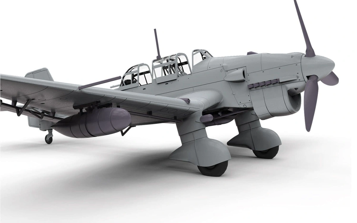 Zdjęcie Junkers Ju87R-2/B-2 Stuka 1:48 Airfix 07115