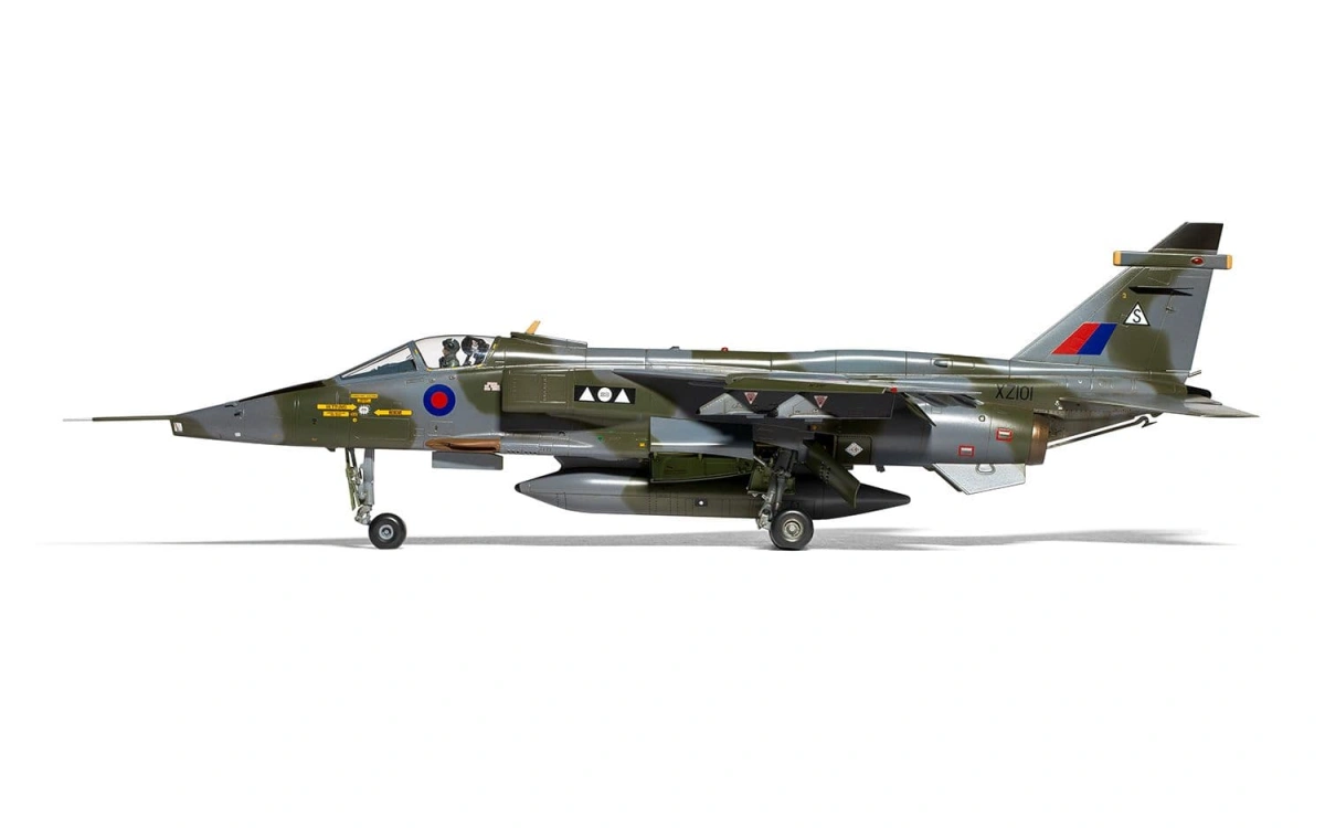 Zdjęcie SEPECAT Jaguar GR.1/GR.1A 1:48 Airfix 11010