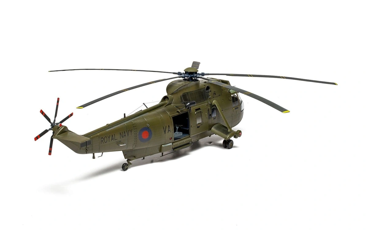 Zdjęcie Westland Sea King HC.4 1:48 Airfix 11008