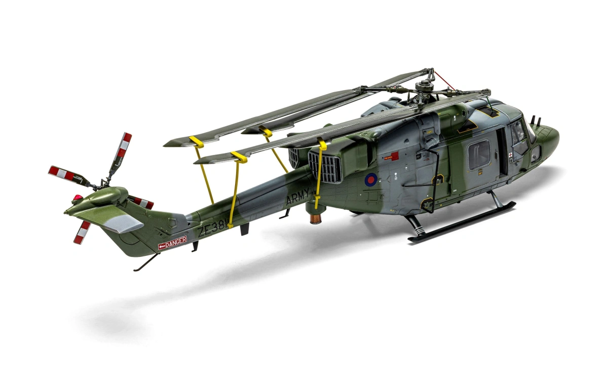 Zdjęcie Westland Lynx AH-7 1:48 Airfix 09101A