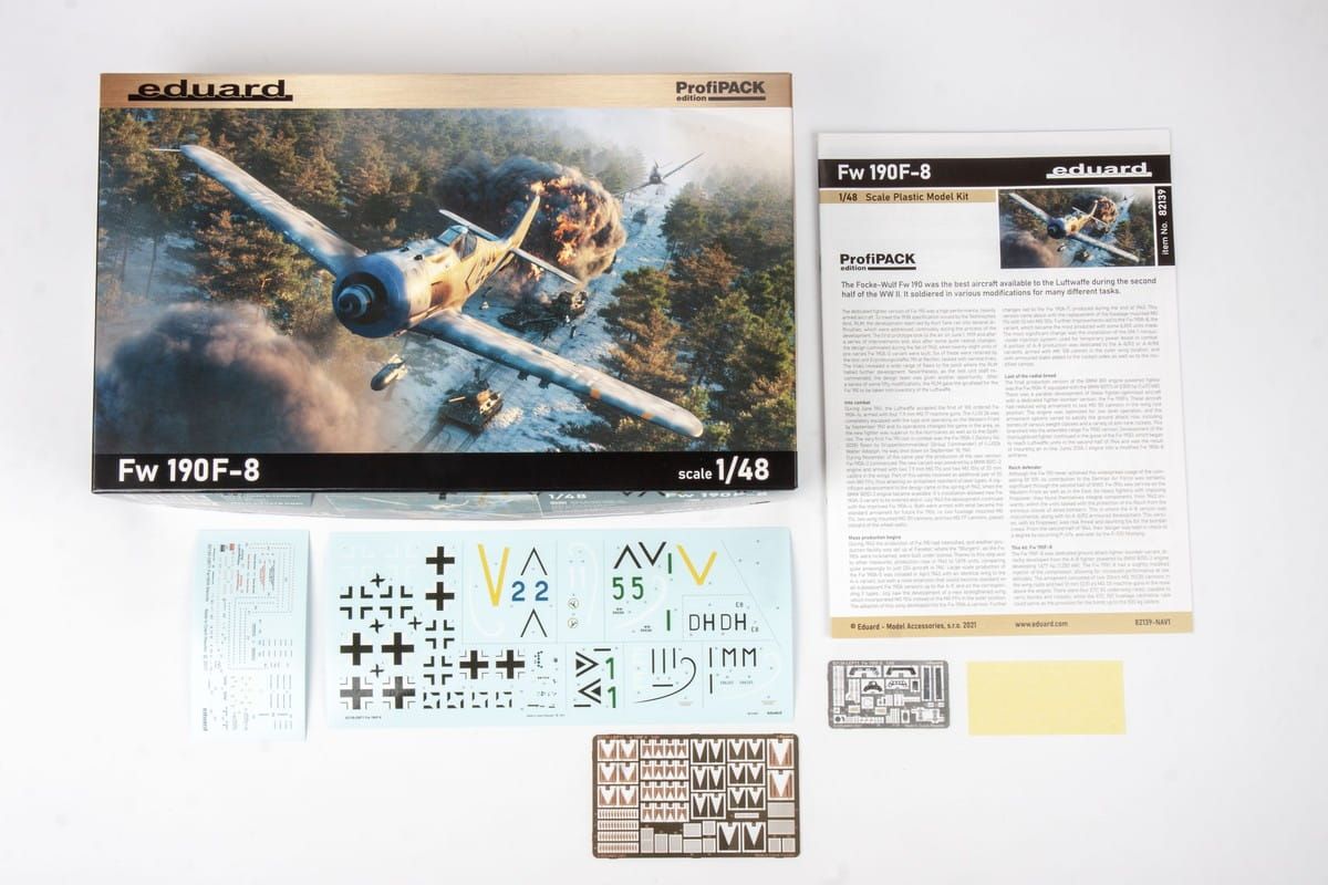 Zdjęcie Focke-Wulf Fw 190F-8 Profipack edition 1:48 Eduard 82139