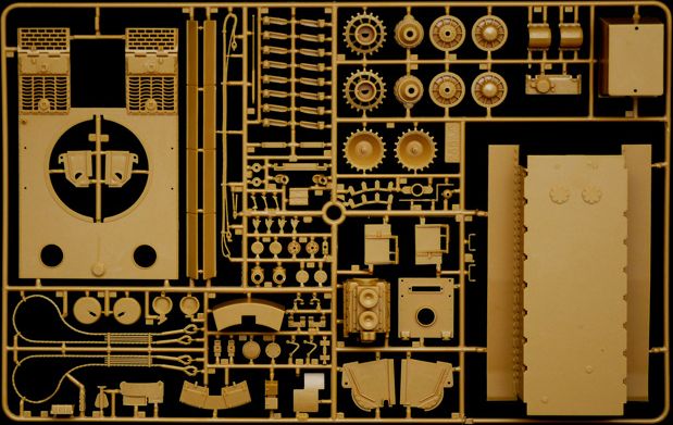 Zdjęcie Pz.Kpfw. VI Tiger I Ausf. H (tp) Early Production 1:35 Italeri 6767