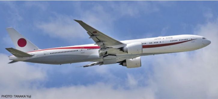 Zdjęcie Japoński Samolot Rządowy Boeing 777-300ER 1:200 Hasegawa 10723