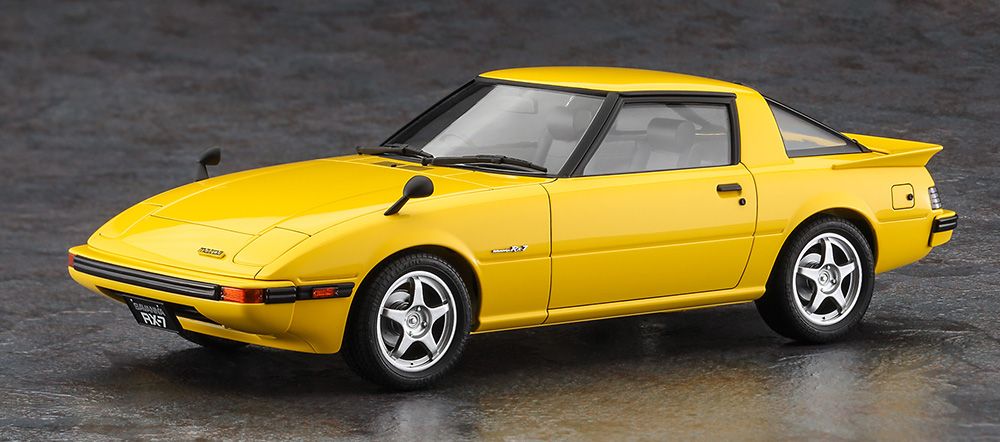 Zdjęcie Mazda Savanna RX-7 (SA22C) Middle Version "Custom Wheel" 1:24 Hasegawa 20798