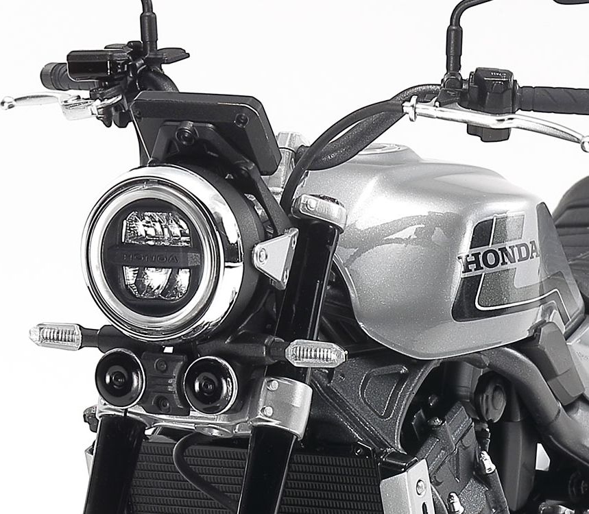 Zdjęcie Honda CB1000F 1:12 Tamiya 14144