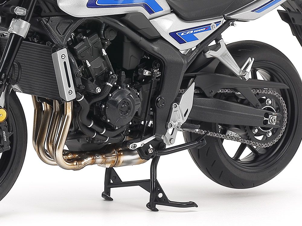 Zdjęcie Honda CB1000F 1:12 Tamiya 14144