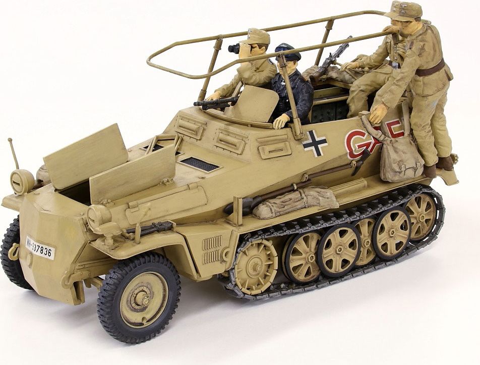 Zdjęcie German Sd.Kfz. 250/3 Greif 1:35 Tamiya 35113