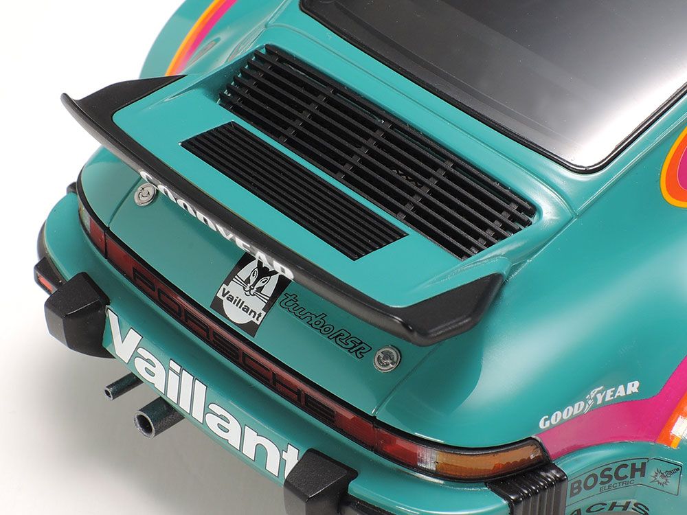 Zdjęcie Porsche 934 Turbo RSR Vaillant 1:24 Tamiya 24334