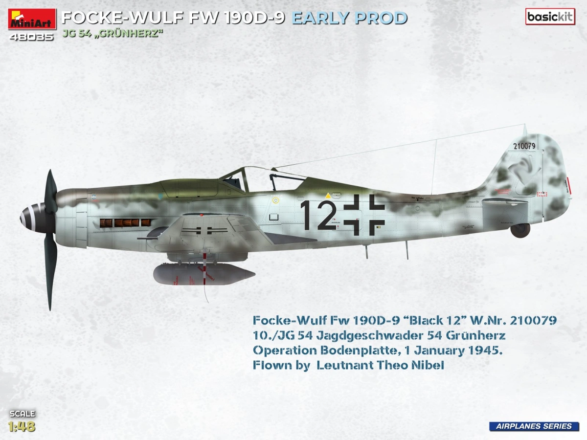 Zdjęcie Focke-Wulf Fw 190D-9 Early Production JG 54 "Grünherz" 1:48 MiniArt 48035