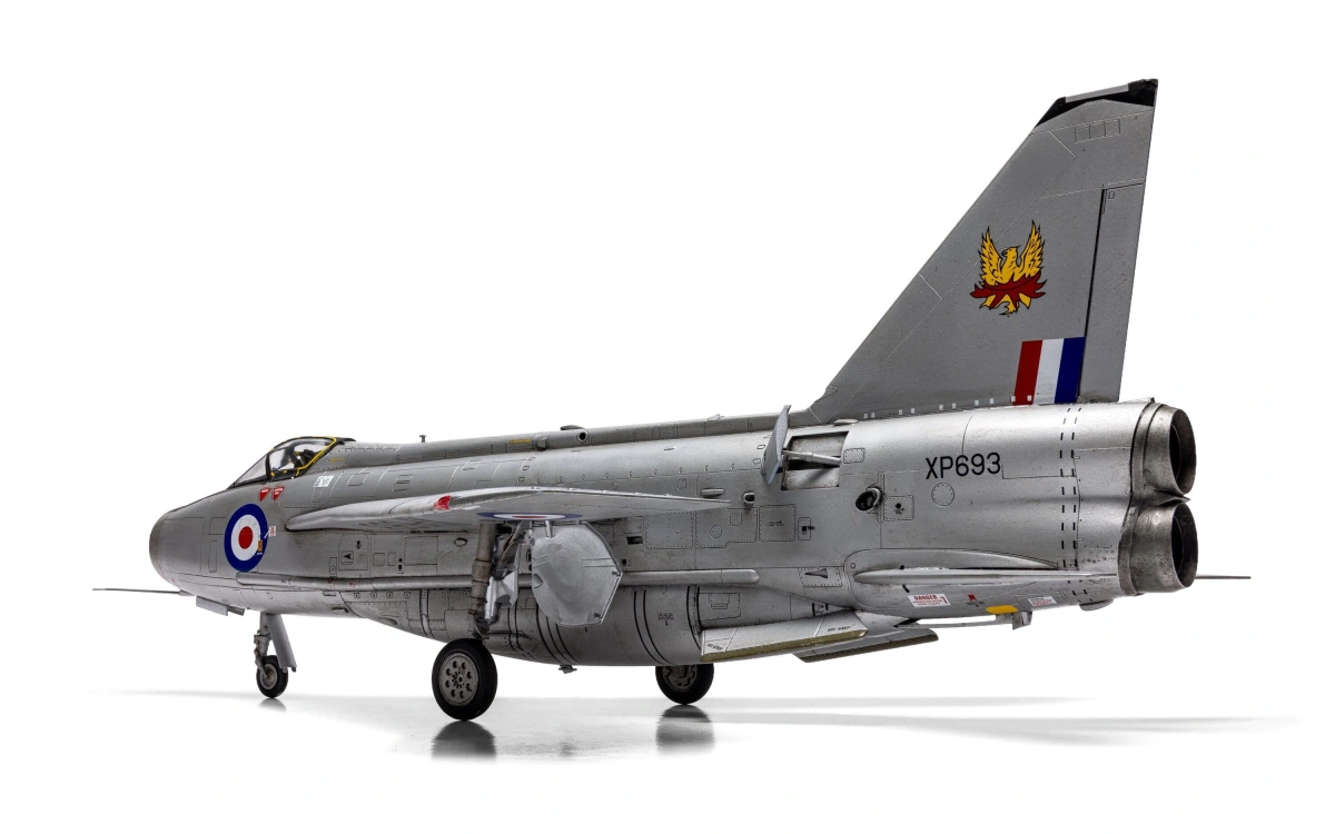 Zdjęcie English Electric Lightning F.6 1:48 Airfix 09178A