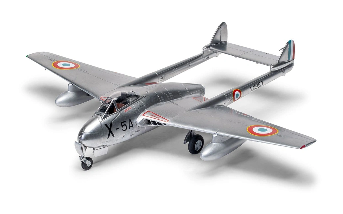 Zdjęcie de Havilland Vampire FB.5/FB.9 1:48 Airfix 06108