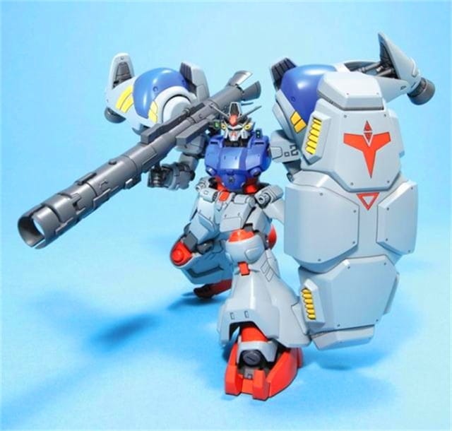 Zdjęcie dodatkowe produktu Gunpla RX-78GP02A Gundam GP02A (Type-MLRS) HGUC 1:144