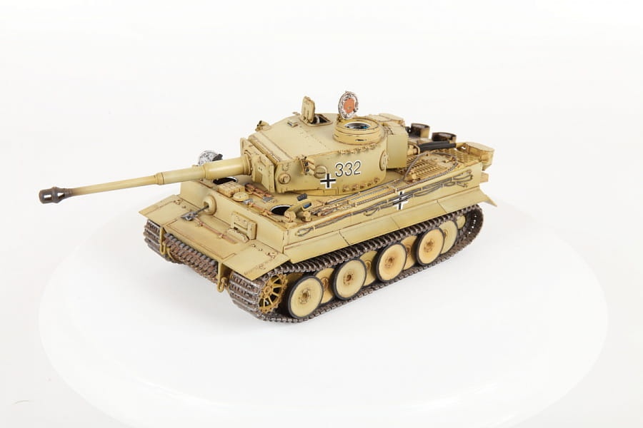 Zdjęcie dodatkowe produktu Tiger I Ausf. E (German Heavy Tank) 1:35 Zvezda 3646