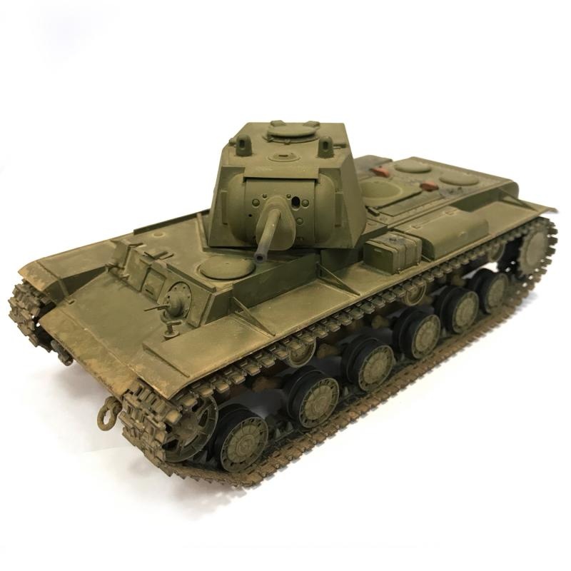 Zdjęcie dodatkowe produktu KW-1 (KV-1) Czołg radziecki z działem L-11 1:35 Zvezda 3624