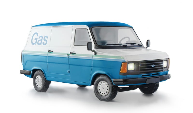 Zdjęcie dodatkowe produktu Ford Transit MK2 1:24 Italeri 3687